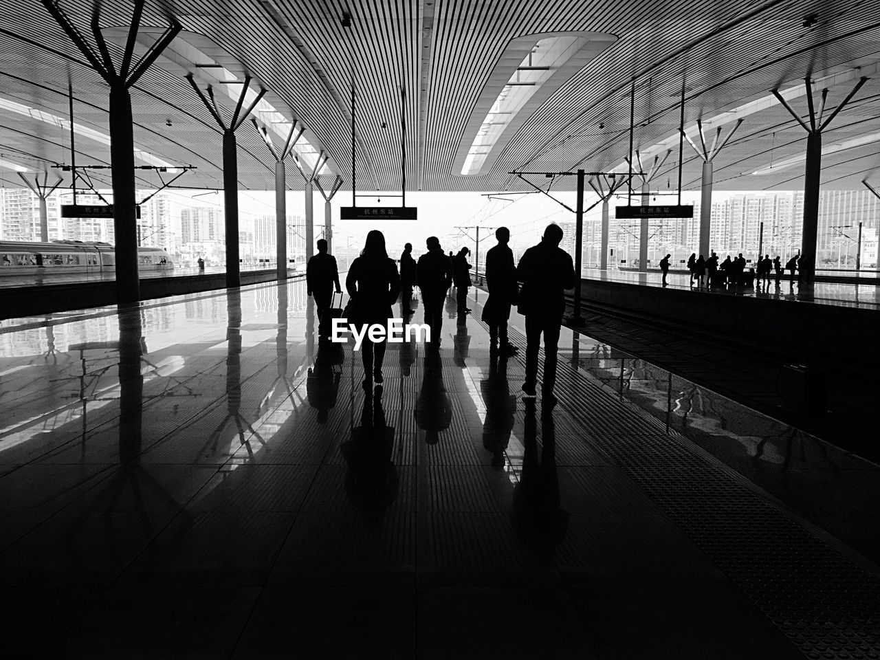 People at hangzhou east railway station