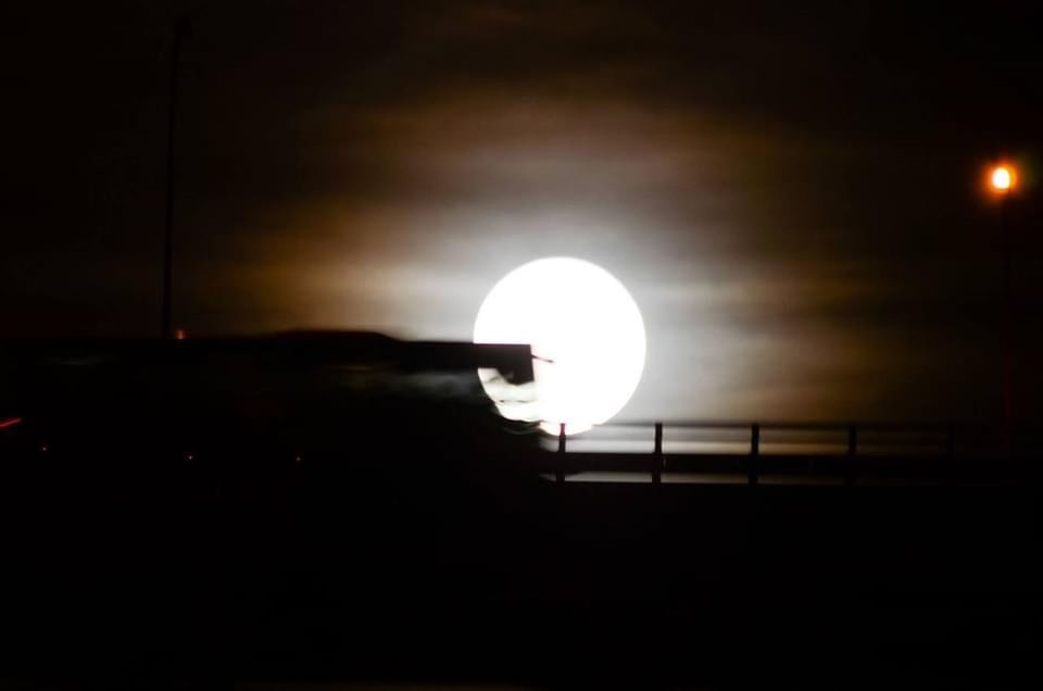 light, darkness, night, sky, moon, lighting, illuminated, lighting equipment, astronomical object, no people, dark, full moon, street light, moonlight, silhouette, nature, glowing, technology, electricity, outdoors, copy space, celestial event, space