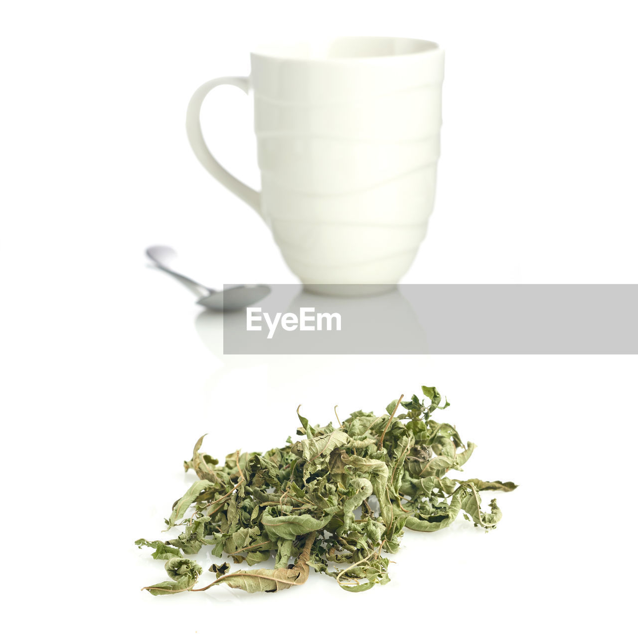 food and drink, drink, white background, food, studio shot, tea, hot drink, mug, refreshment, indoors, cup, wellbeing, herb, cut out, healthy eating, no people, freshness, white, coffee cup, herbal medicine, green, medicine, plant, green tea, tableware, healthcare and medicine, tea cup, gyokuro, herbal tea