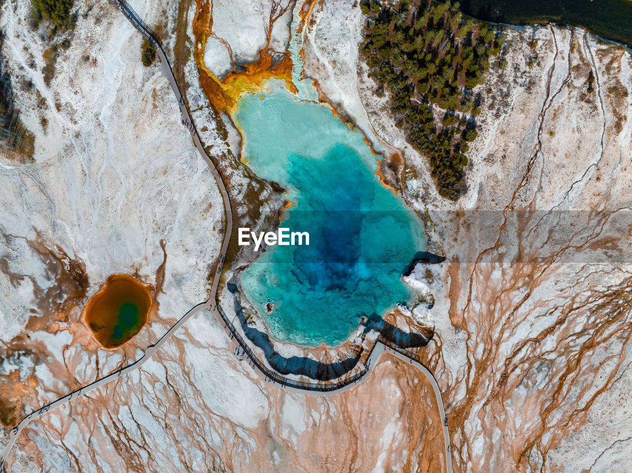 West thumb geyser basin, yellowstone national park