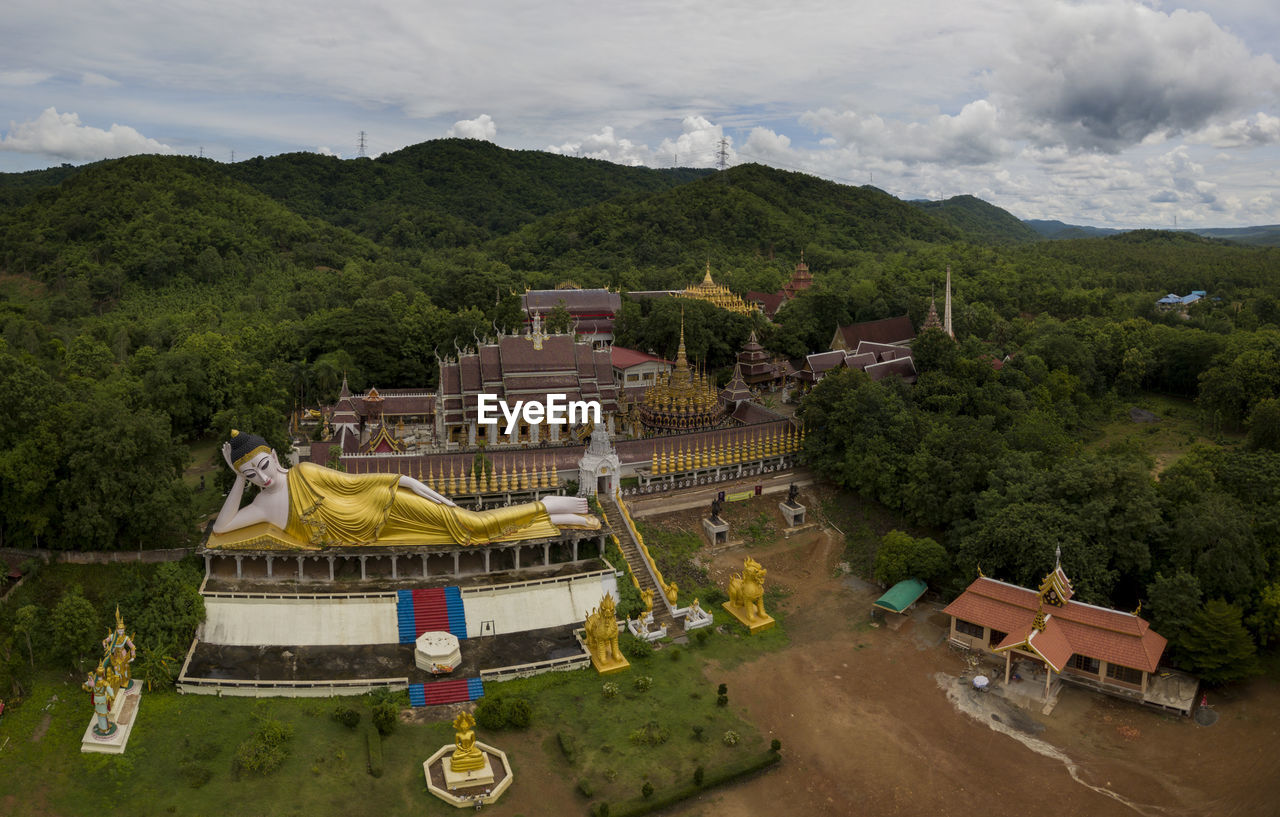 Buddhist temple wat phra that suthon mongkon khiri features the beautiful reclining buddha statue