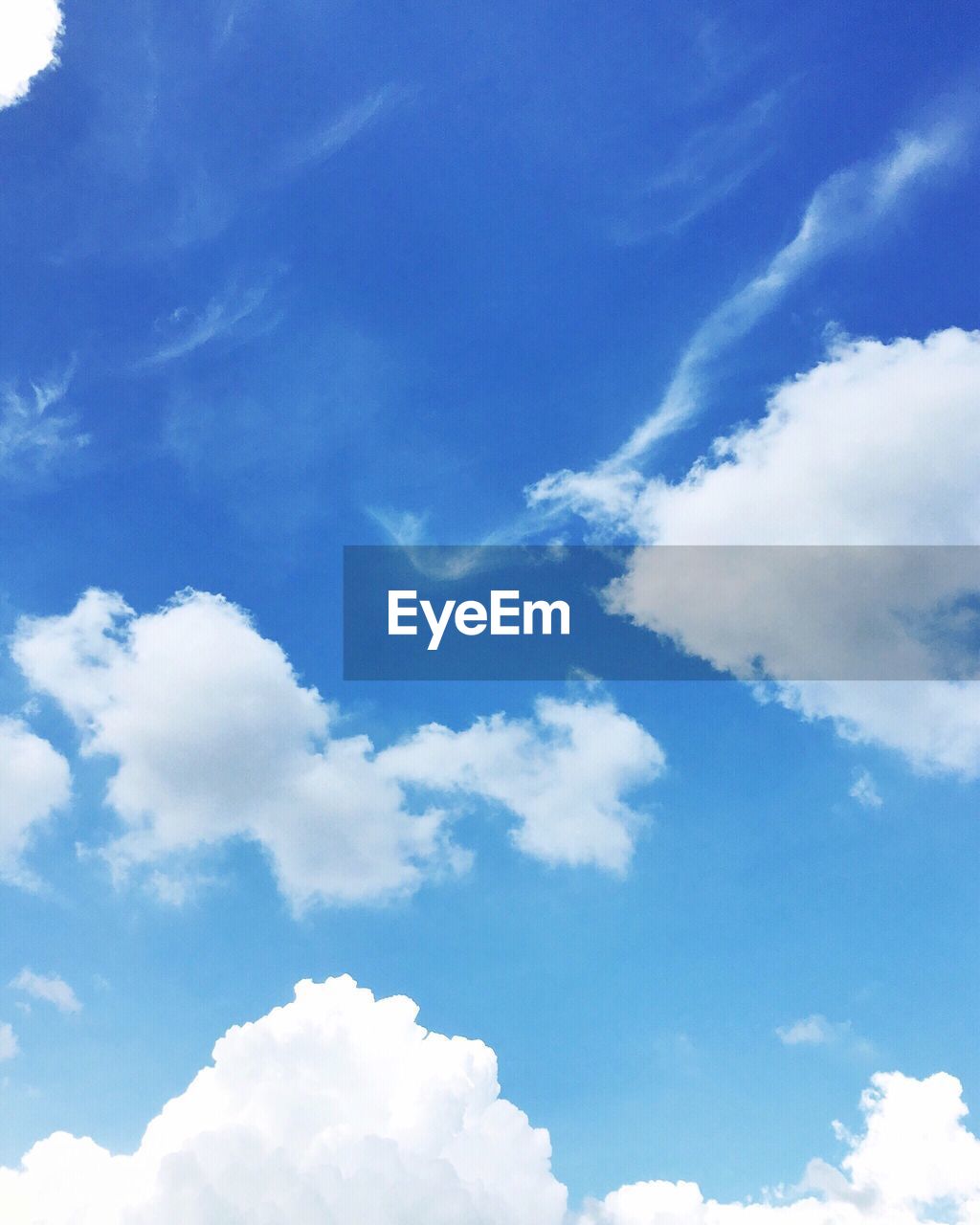 FULL FRAME SHOT OF SKY