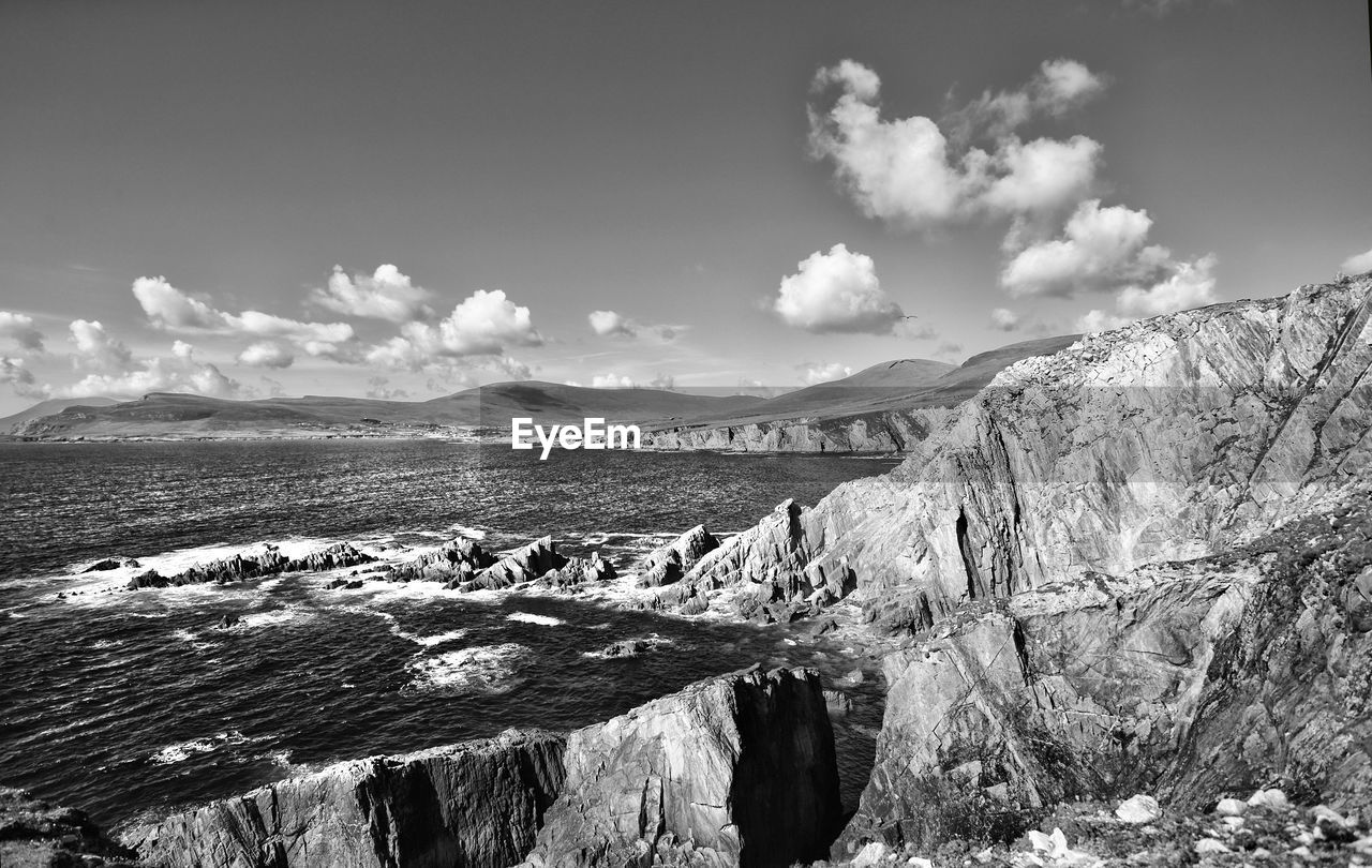 PANORAMIC SHOT OF SEA AGAINST SKY