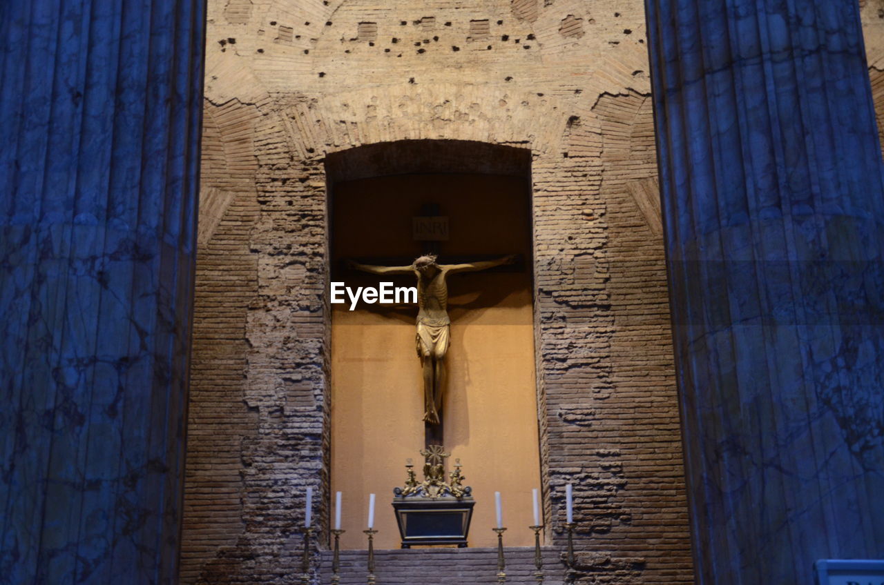 Statue of jesus christ in church