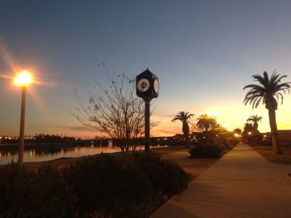 STREET LIGHT AT SUNSET