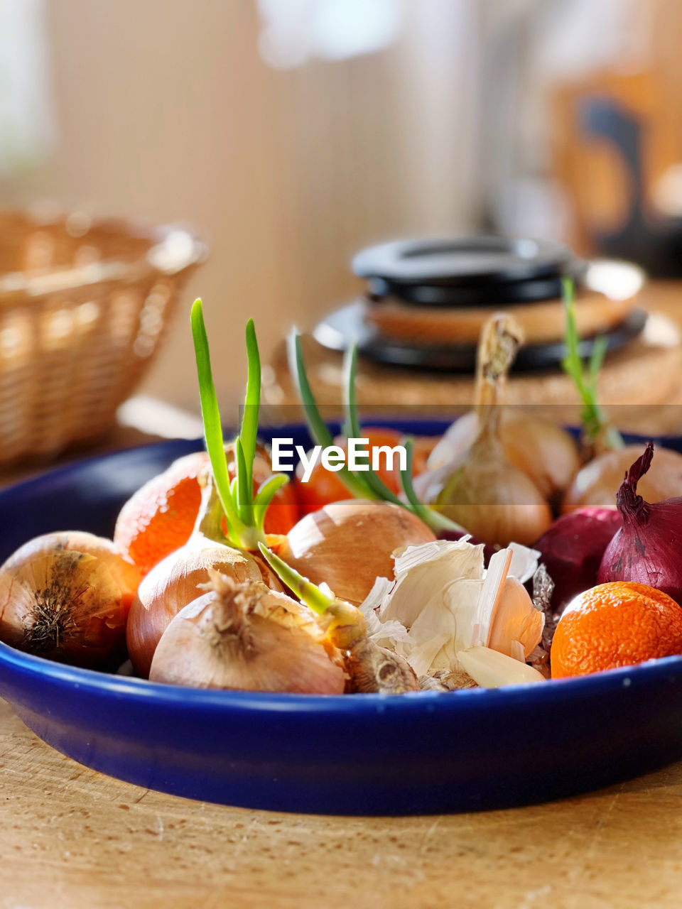 food and drink, food, healthy eating, vegetable, dish, meal, wellbeing, fruit, cuisine, freshness, produce, no people, indoors, table, onion, herb, meat, root vegetable, bowl, plate, brunch, tomato