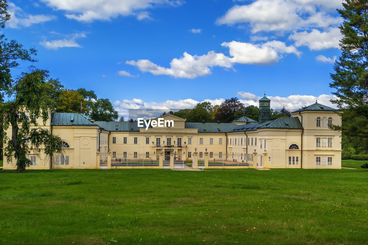 Kynzvart castle is located in the district of cheb in the czech republic 