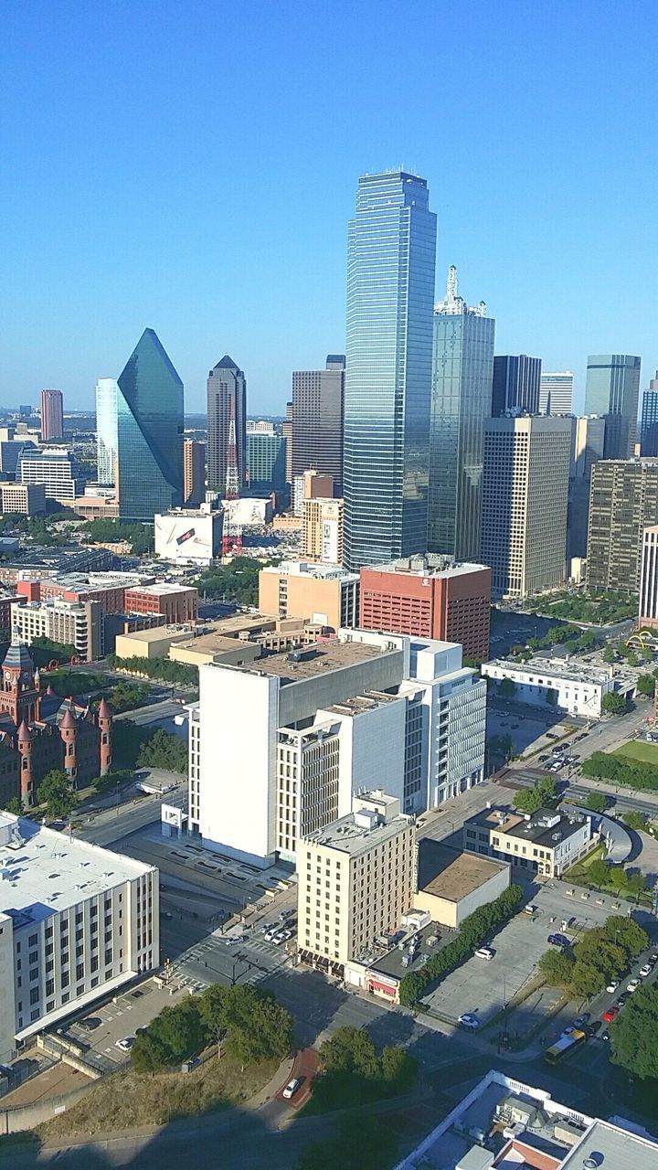 VIEW OF BUILDINGS IN CITY