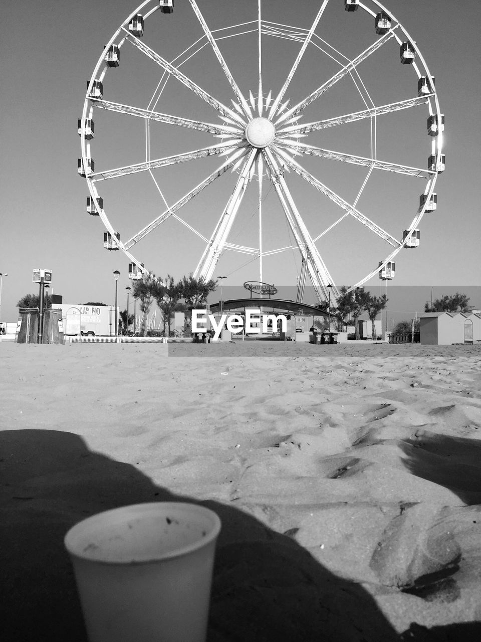 AMUSEMENT PARK RIDE AT BEACH