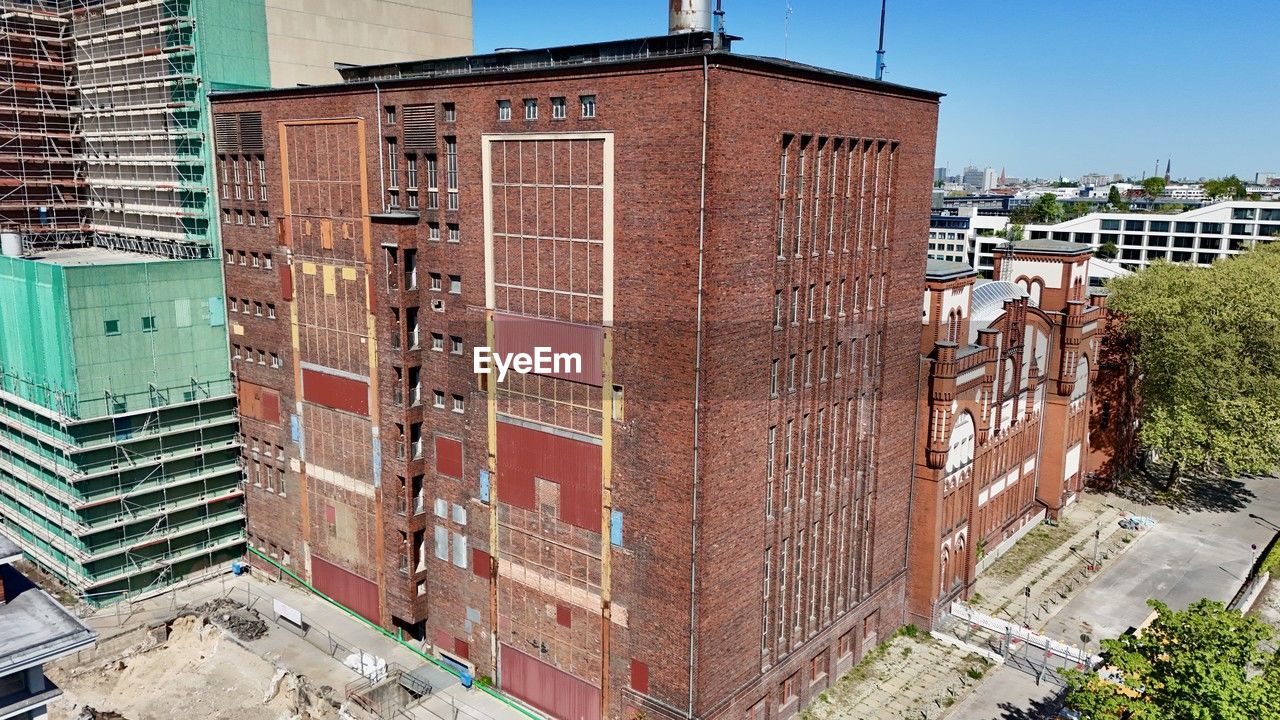 Buildings in city
