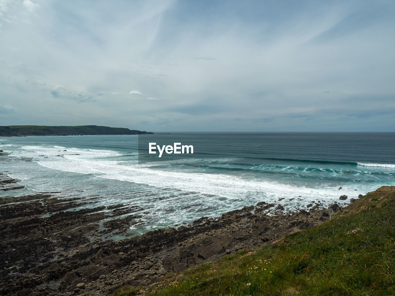 Coastline between widemouth bay and bude in north cornwall 