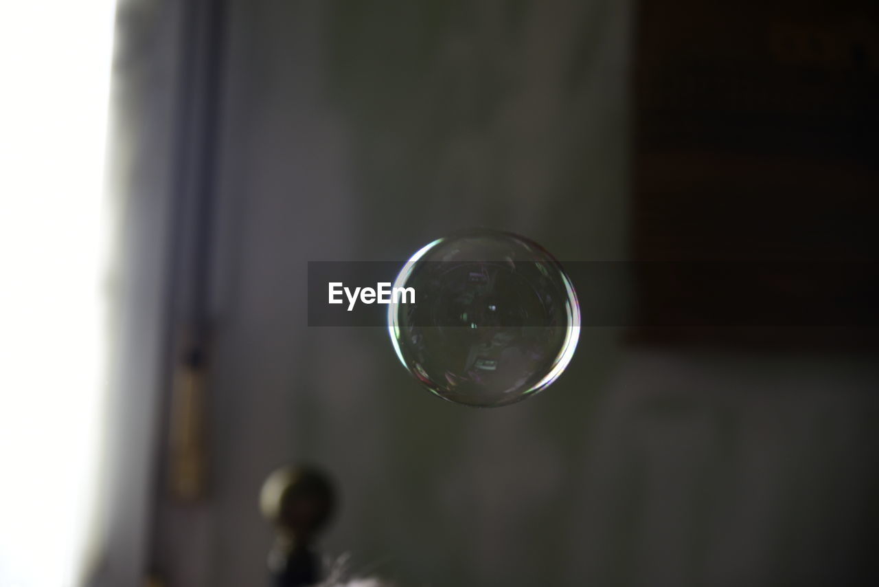 CLOSE-UP OF BUBBLES IN BUBBLE