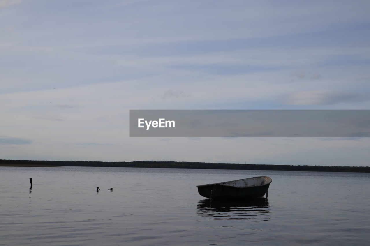 BOAT IN SEA