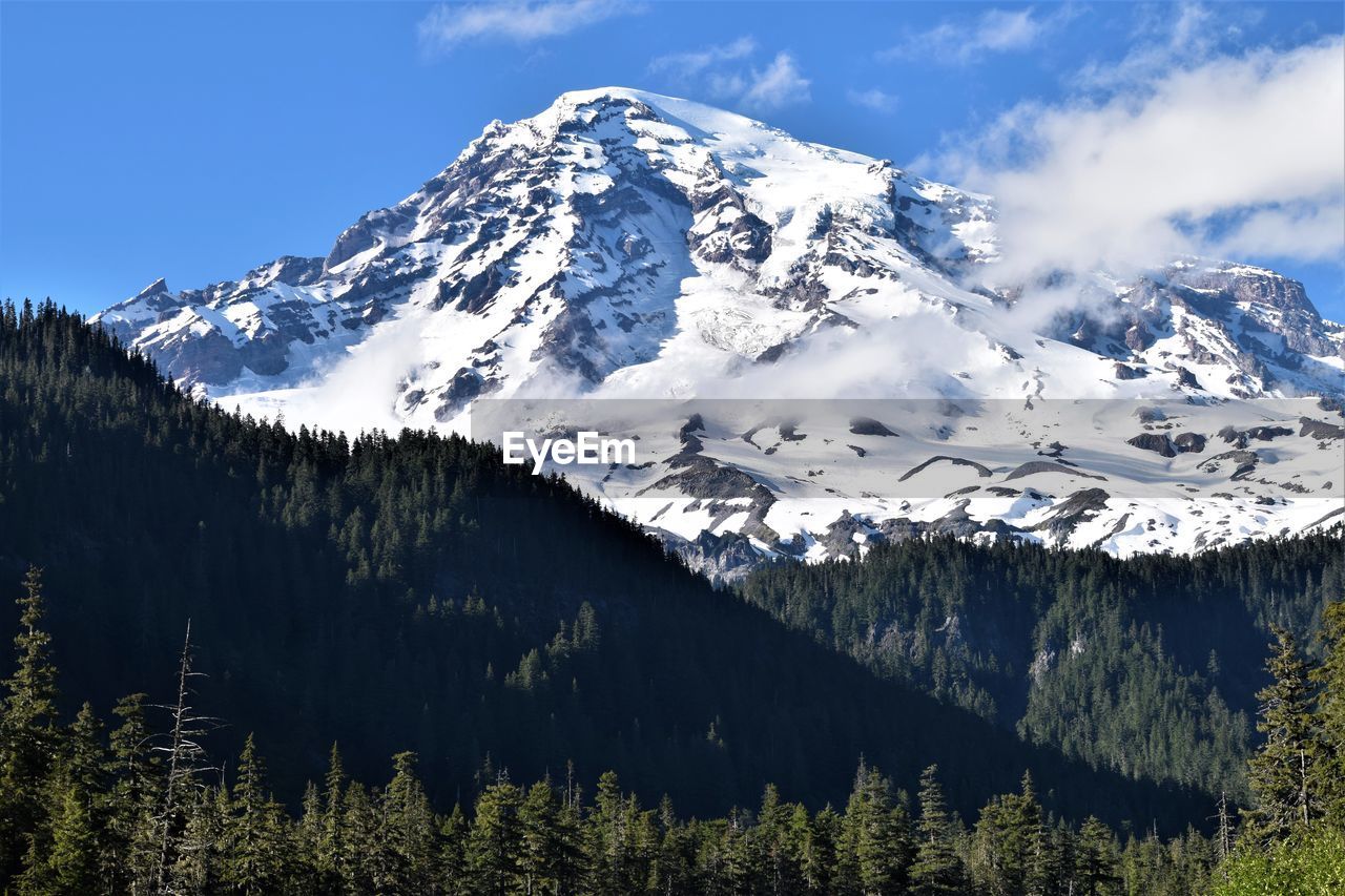  4,392 m tall mount rainier, also known as tahoma or tacoma, is a large active stratovolcano.