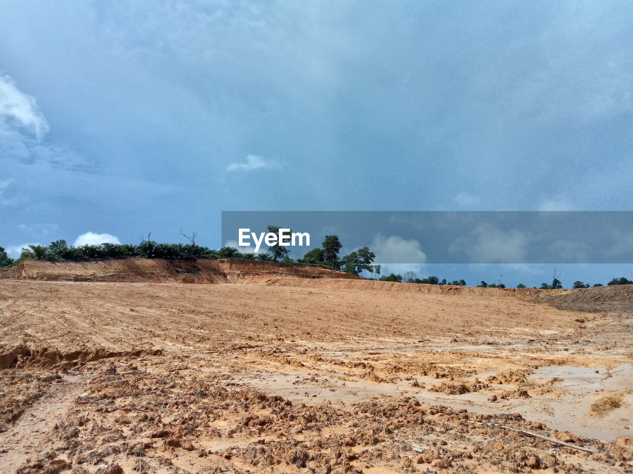 SCENIC VIEW OF LAND AGAINST SKY