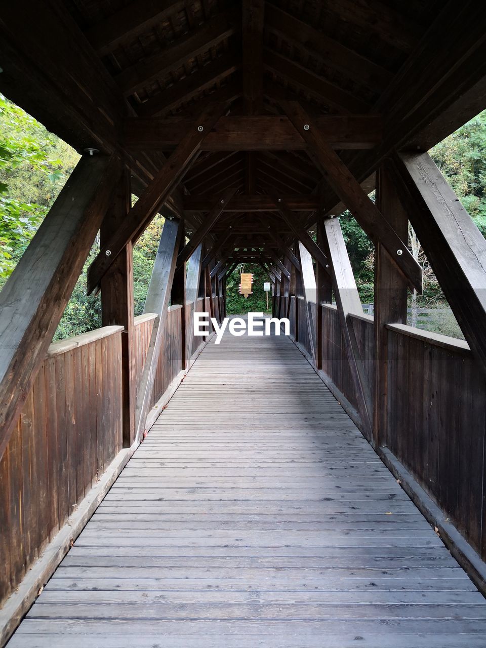 EMPTY WOODEN BRIDGE