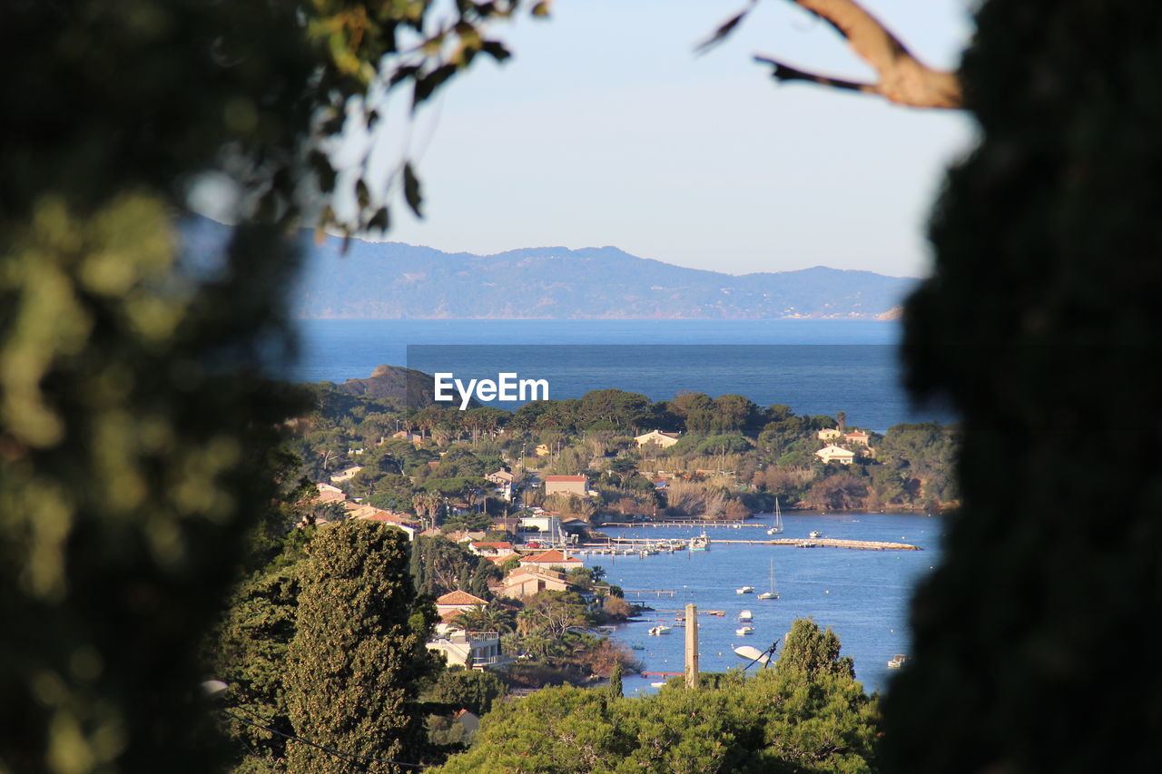 AERIAL VIEW OF CITY BY SEA