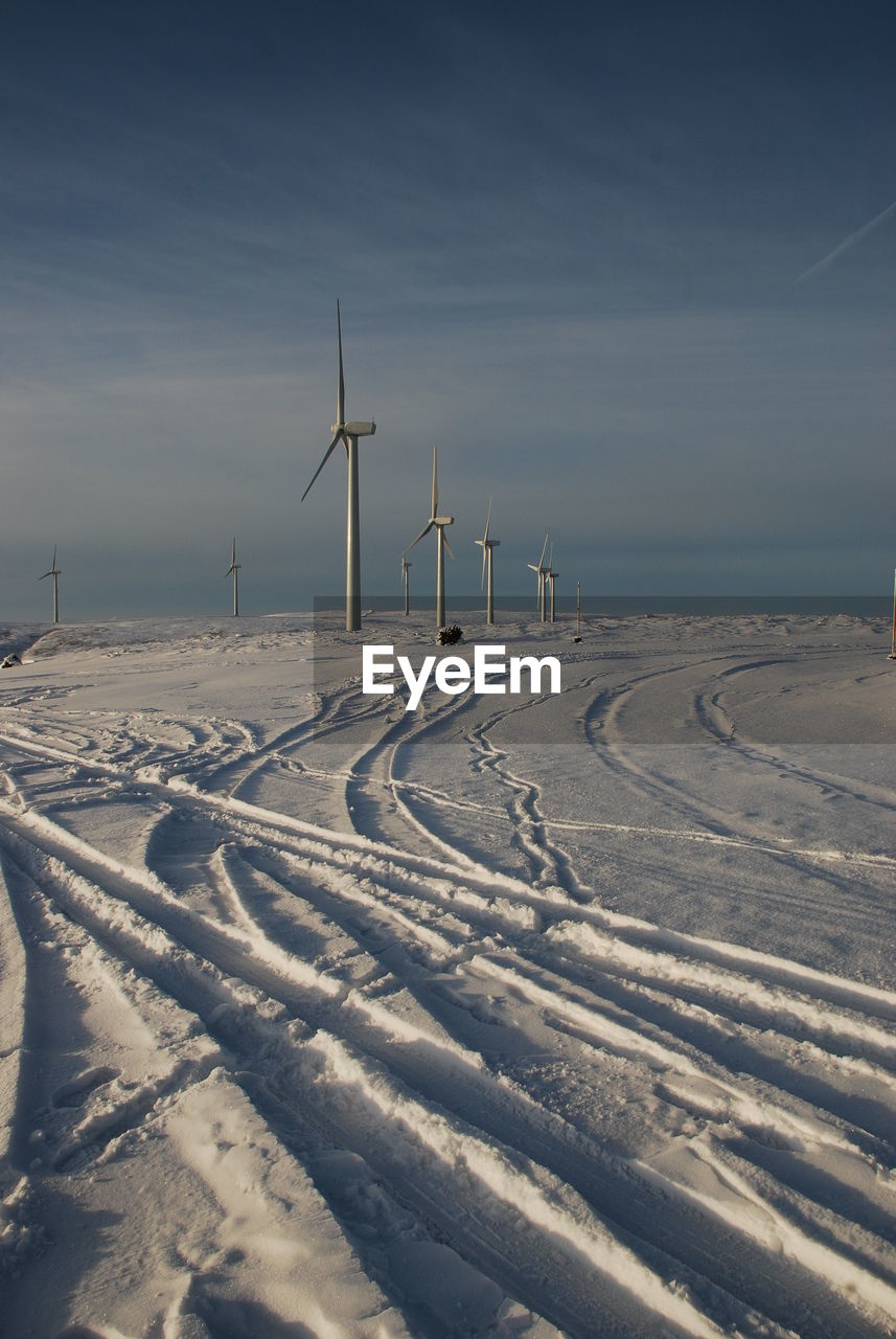 SCENIC VIEW OF SNOW COVERED LANDSCAPE