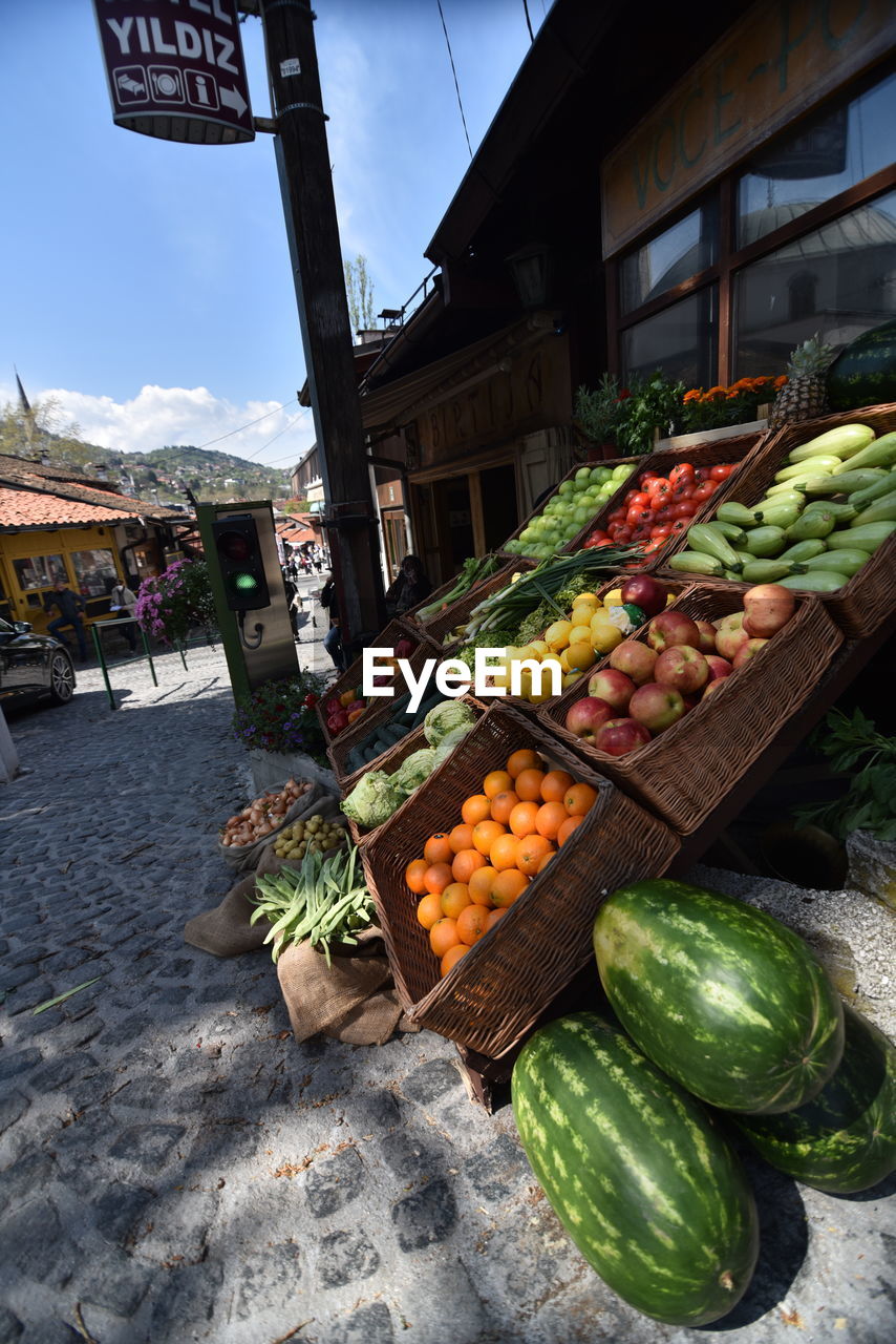 FRESH VEGETABLES FOR SALE IN MARKET