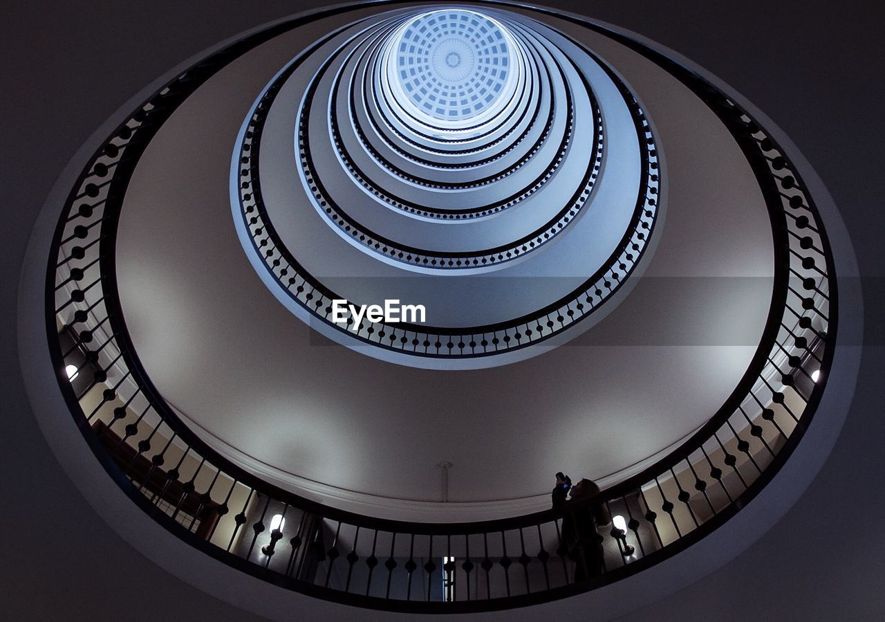 LOW ANGLE VIEW OF STAIRCASE