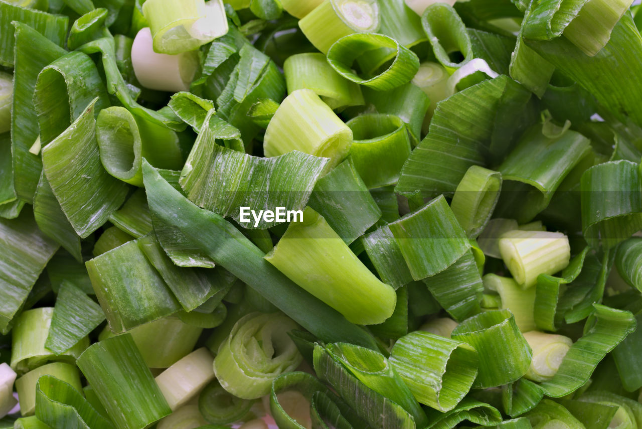 FULL FRAME SHOT OF GREEN CHILI