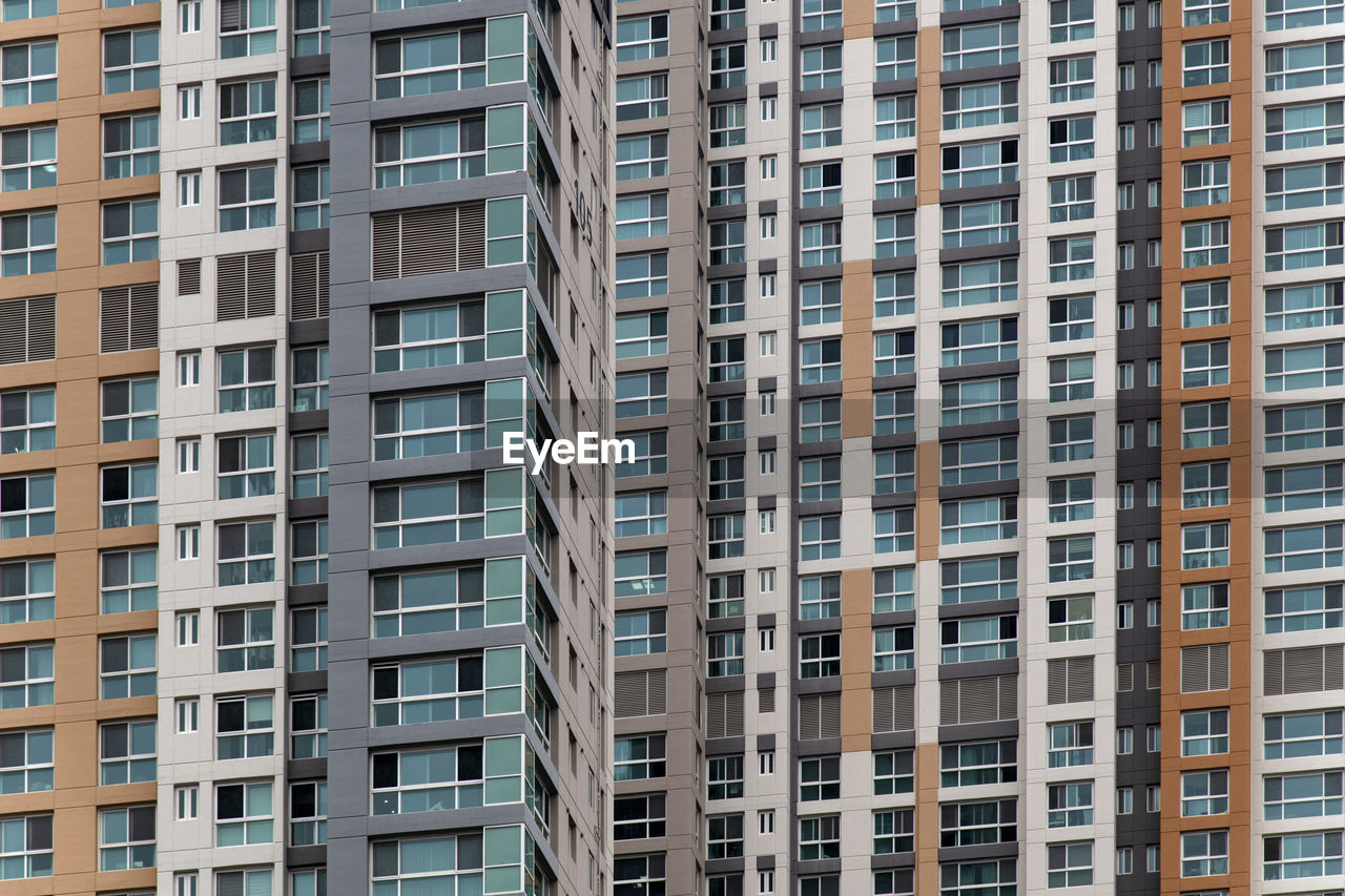 Full frame shot of modern building in city