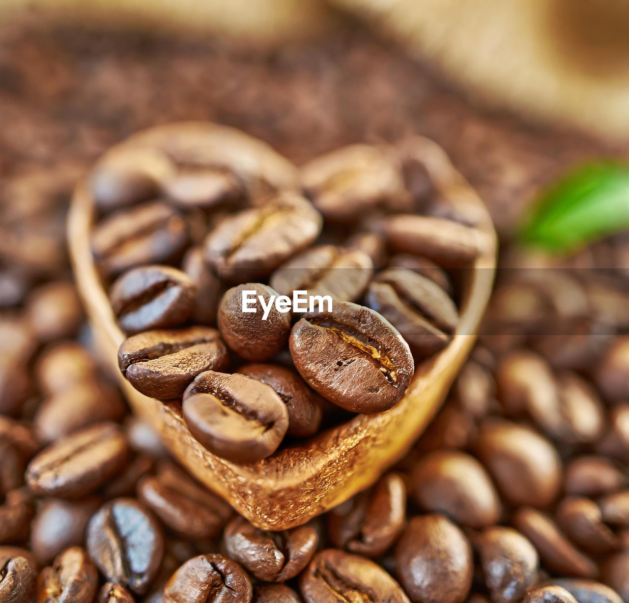 food and drink, food, coffee, drink, roasted coffee bean, brown, freshness, close-up, produce, no people, healthy eating, still life, large group of objects, roasted, ingredient, abundance, selective focus, indoors, wellbeing, backgrounds, seed, scented, studio shot, refreshment, nature