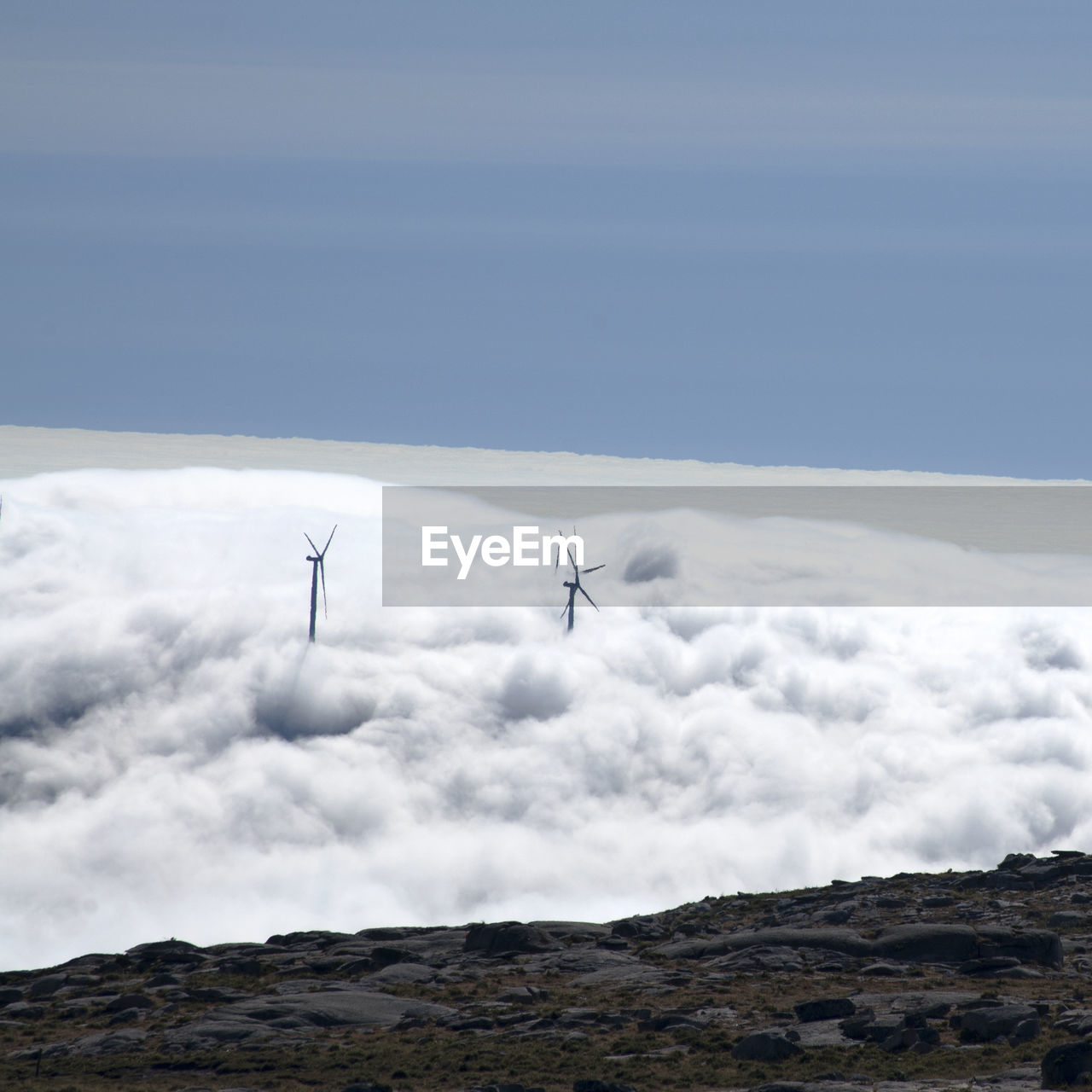 LOW ANGLE VIEW OF MOUNTAIN AGAINST SKY
