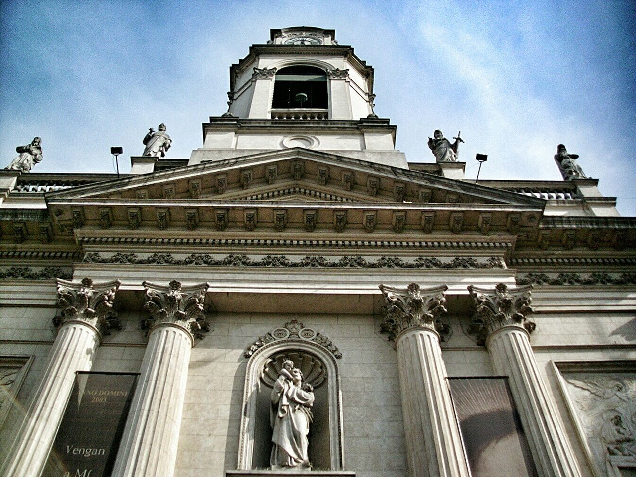 LOW ANGLE VIEW OF OLD BUILDING