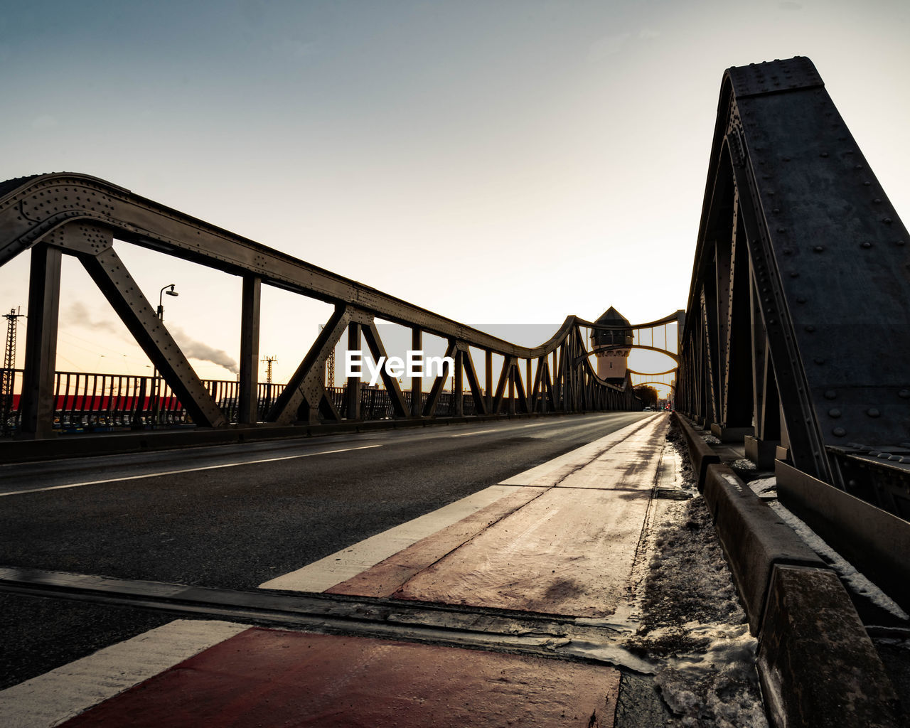 VIEW OF BRIDGE AGAINST CLEAR SKY