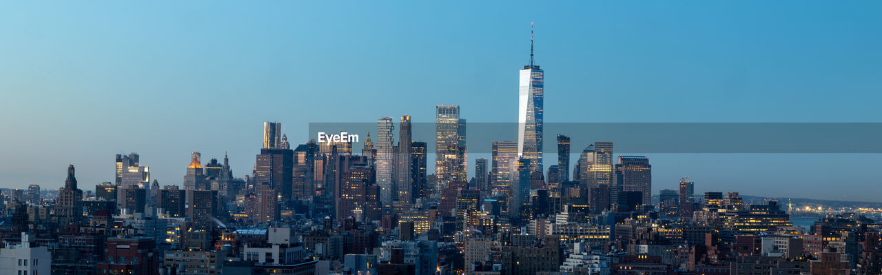 Lower manhattan skyline at dusk