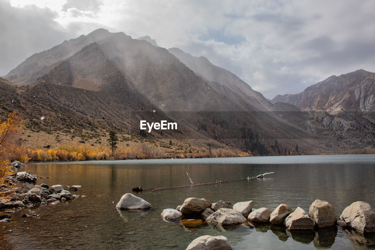 Snow beginning to fall at convict lake, ca