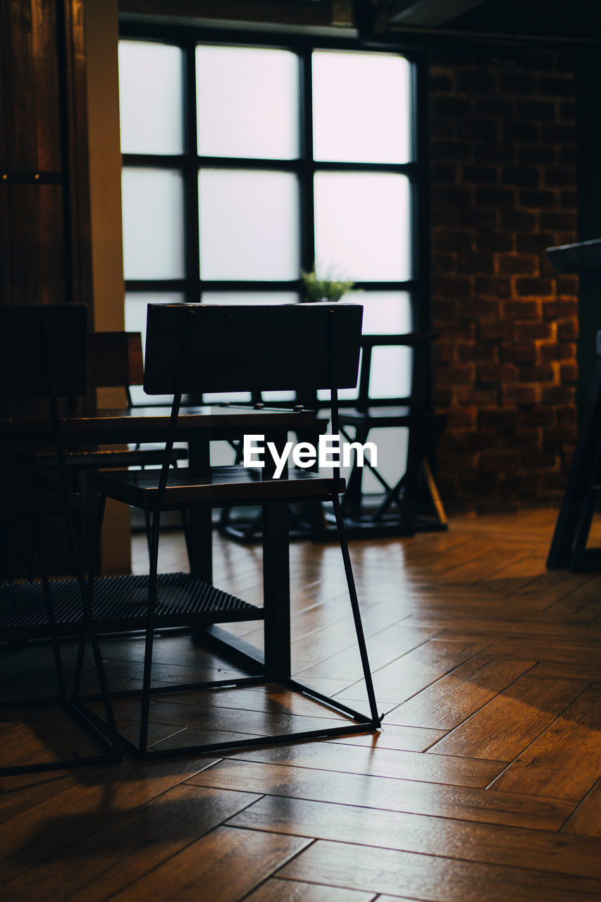 Empty chairs and tables at home