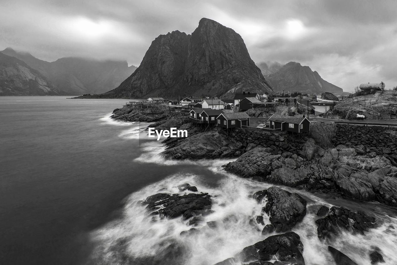 SCENIC VIEW OF SEA AND MOUNTAINS