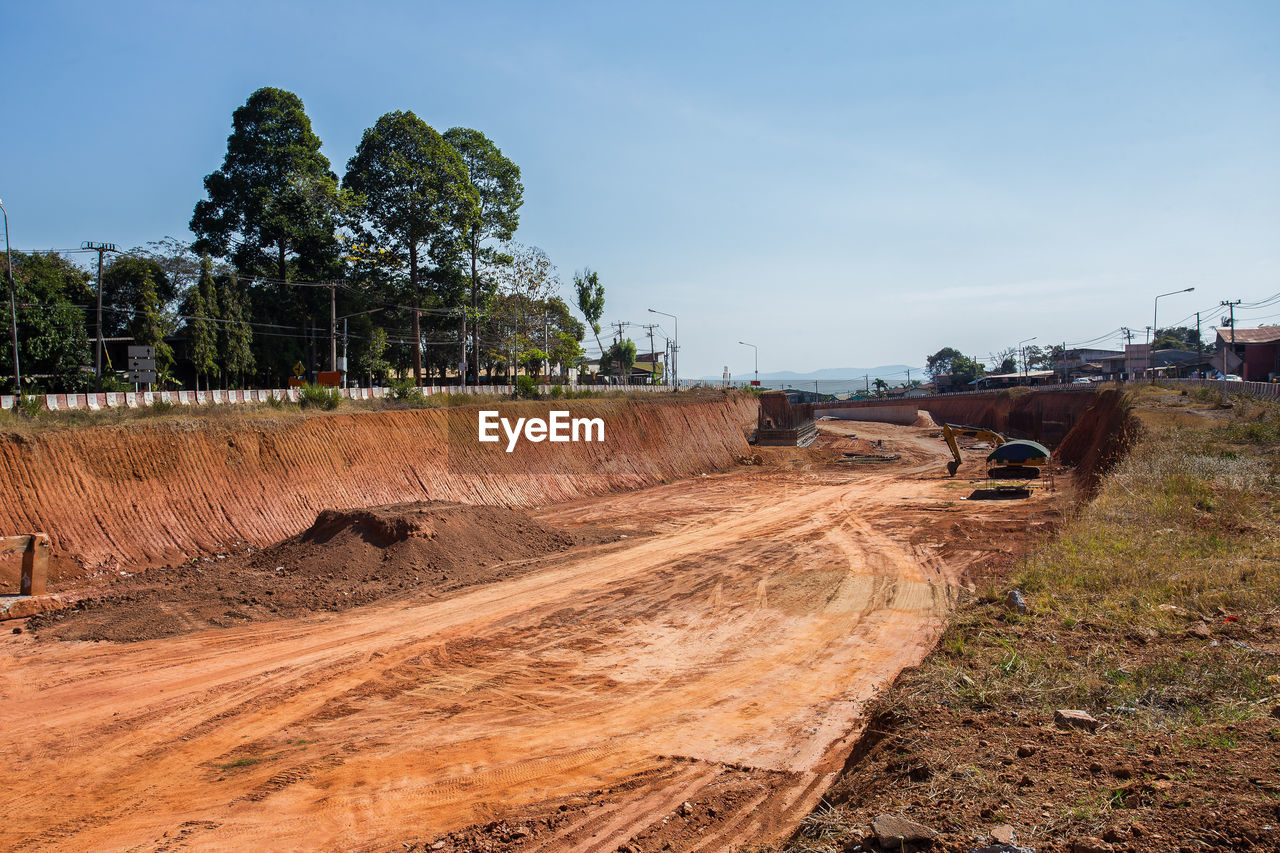 VIEW OF CONSTRUCTION SITE