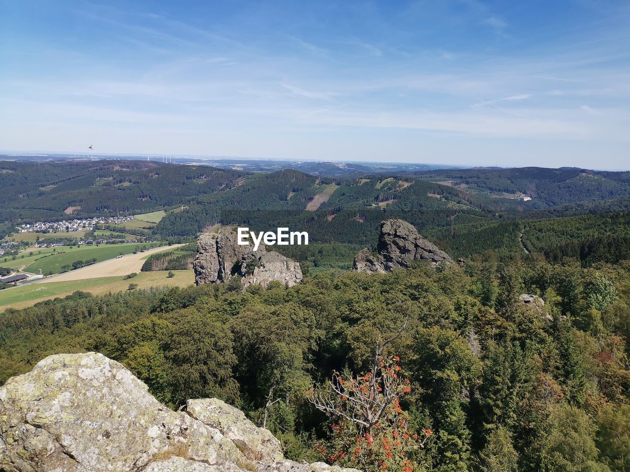 PANORAMIC VIEW OF LANDSCAPE AGAINST SKY