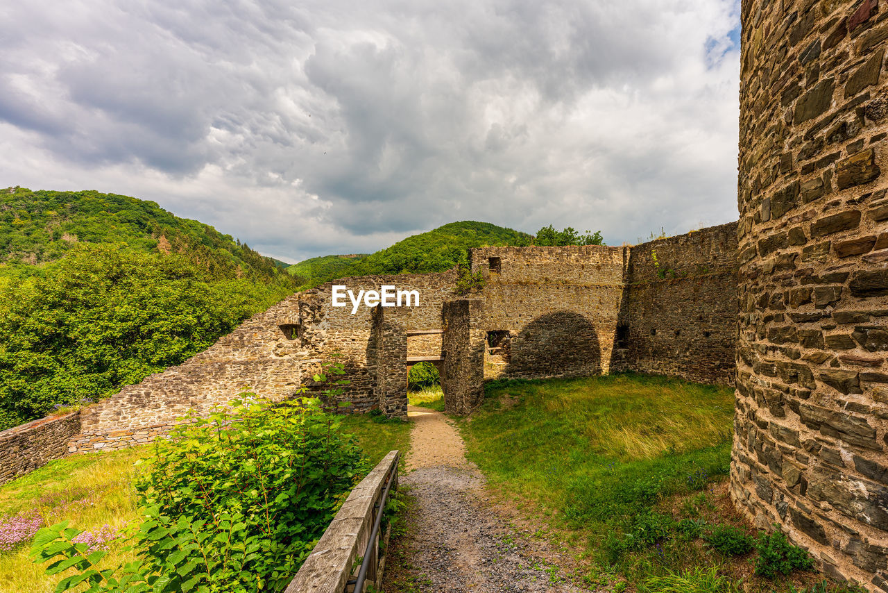 Medieval castle wall, bürresheim castle germany.