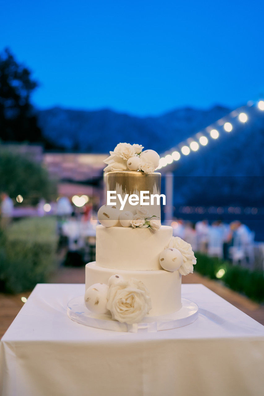 close-up of wedding cake
