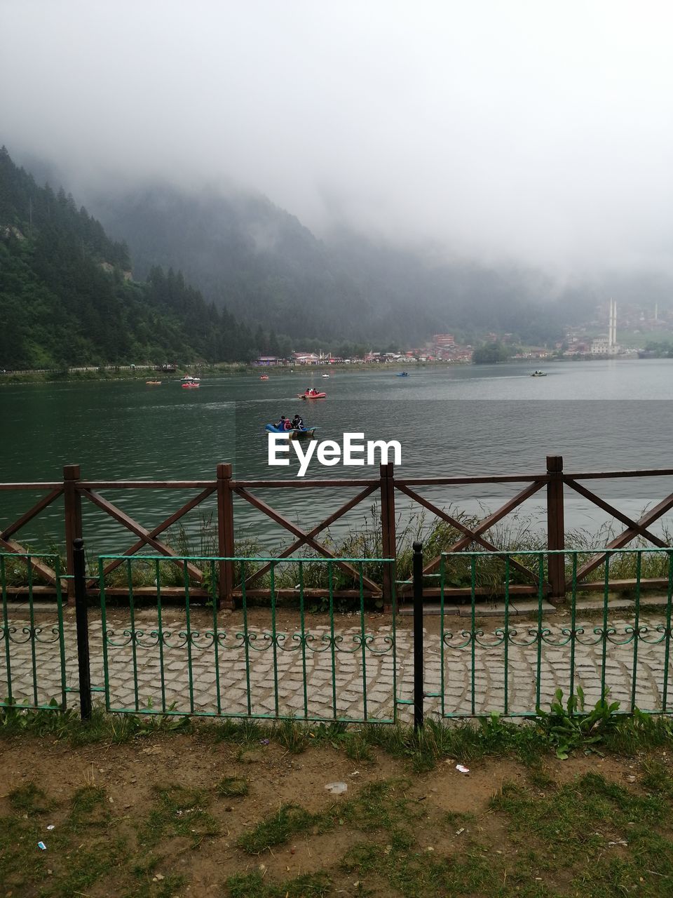 SCENIC VIEW OF RIVER AGAINST SKY