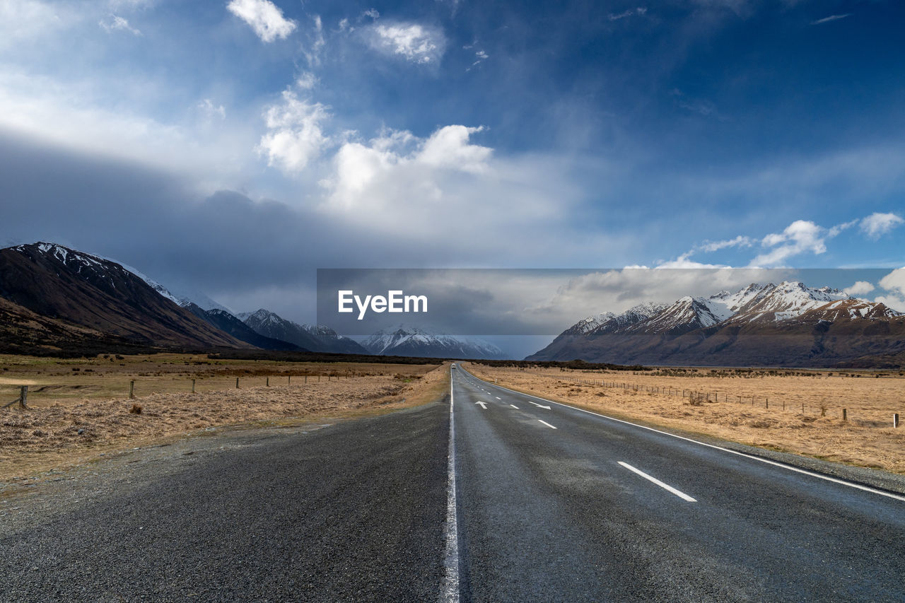 Scenic view along the mount cook road alongside with snow capped southern alps and majestic mt cook.