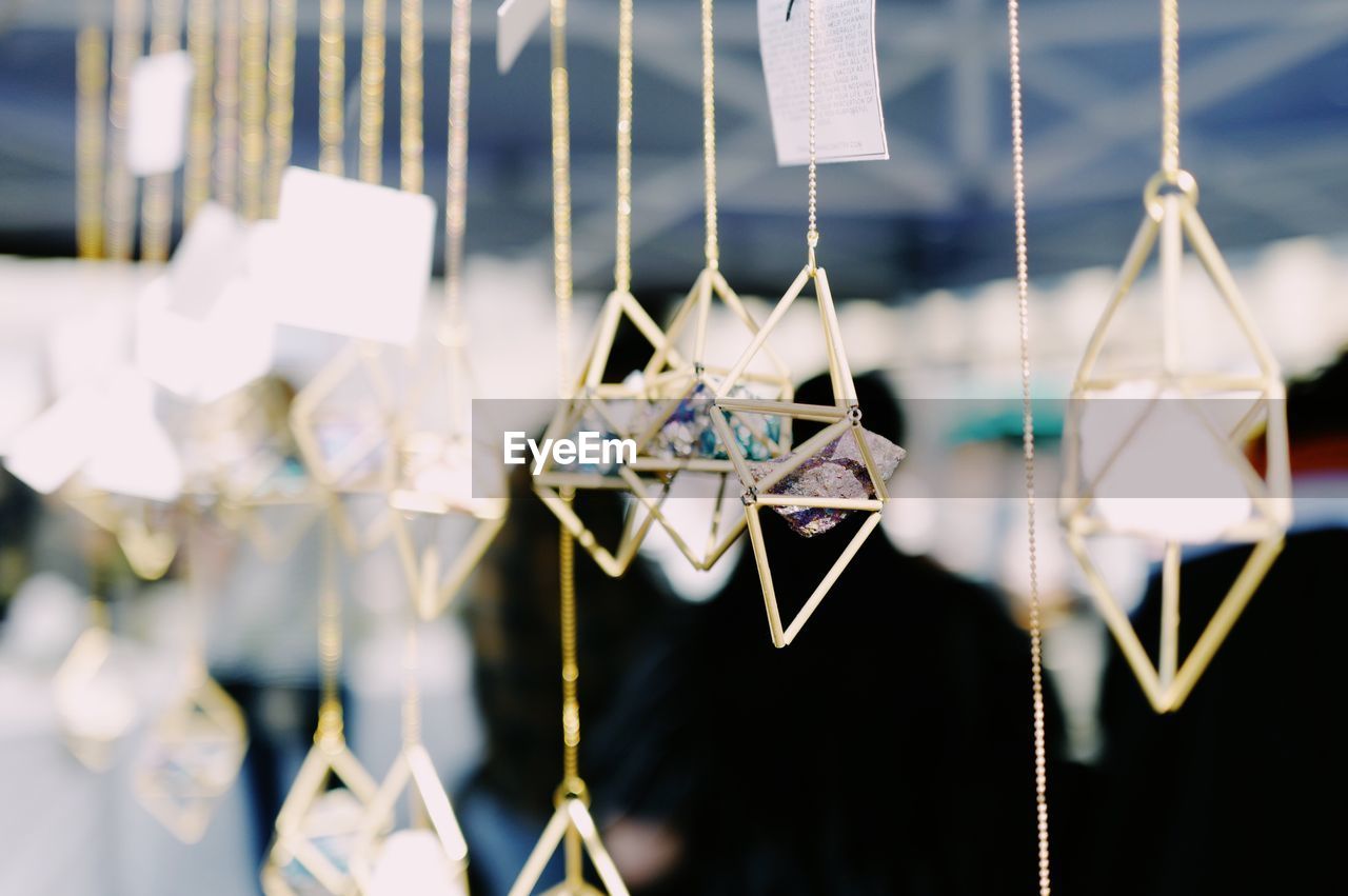 CLOSE-UP OF HANGING OUTDOORS