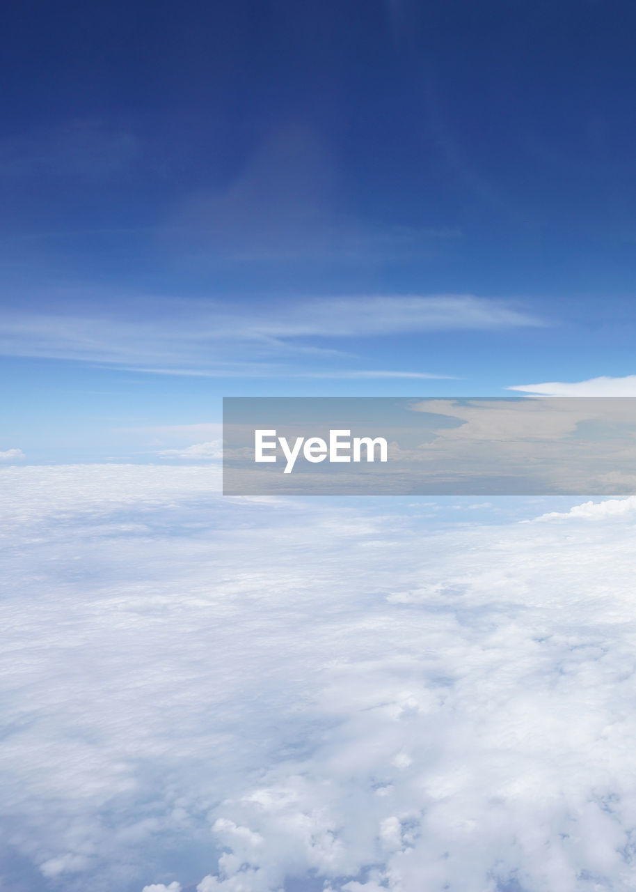 LOW ANGLE VIEW OF CLOUDSCAPE AGAINST SKY