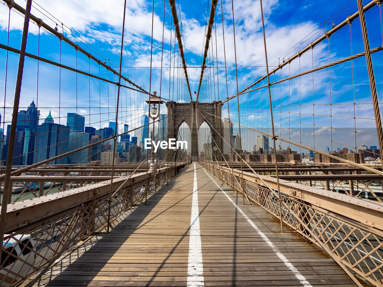 Brooklyn bridge in new york city on a sunny day