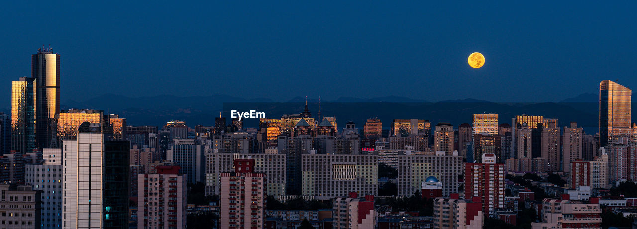Panoramic view of buildings in city