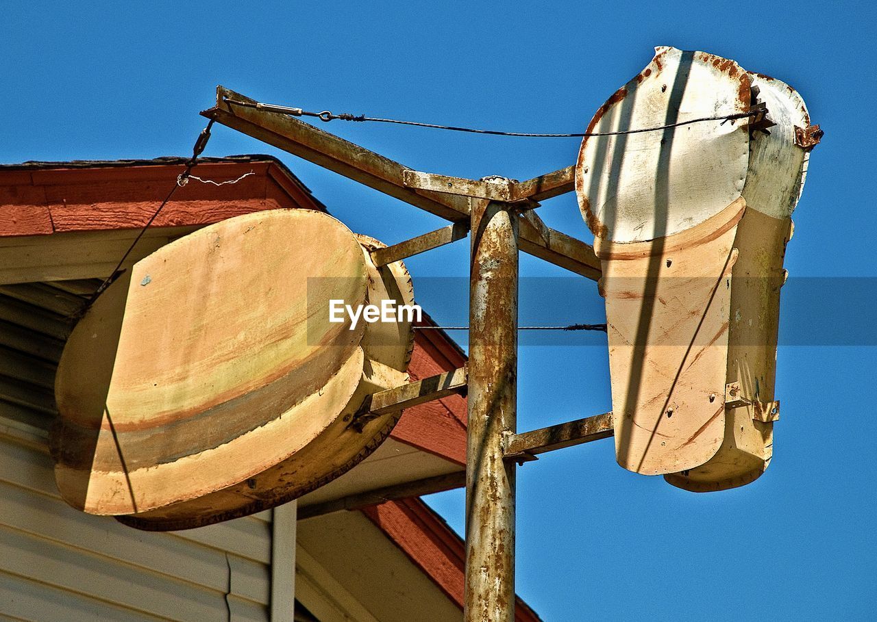 sky, clear sky, no people, blue, nature, architecture, low angle view, day, wood, built structure, sunny, outdoors