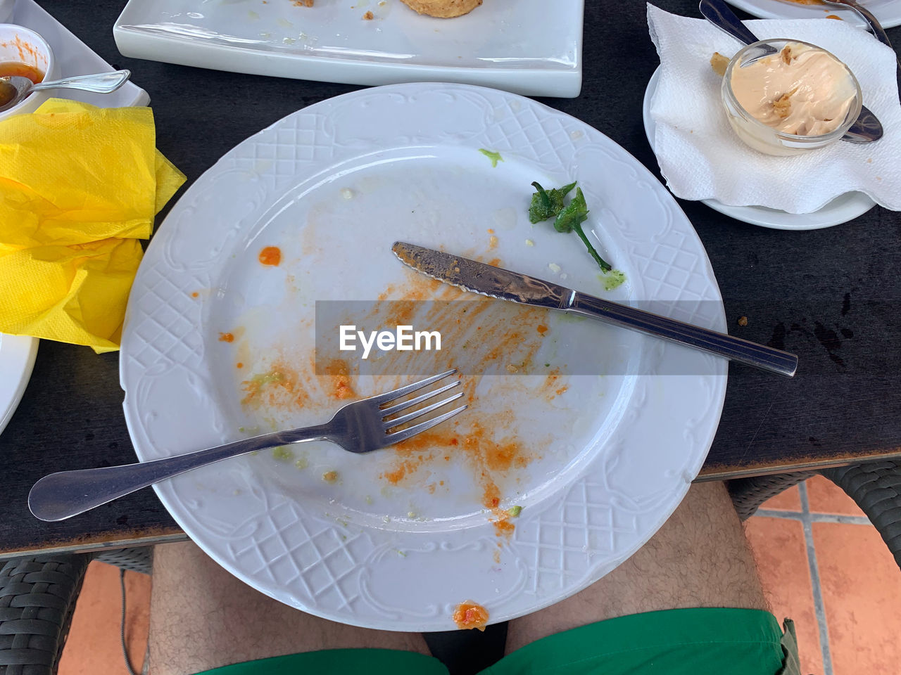 HIGH ANGLE VIEW OF FOOD SERVED ON TABLE
