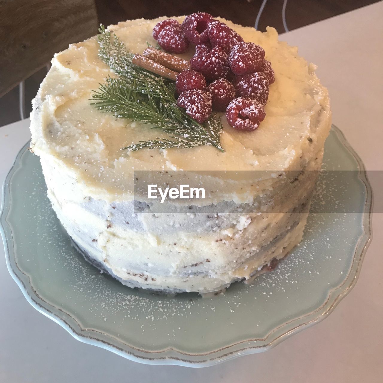 CLOSE-UP OF CAKE WITH ICE CREAM