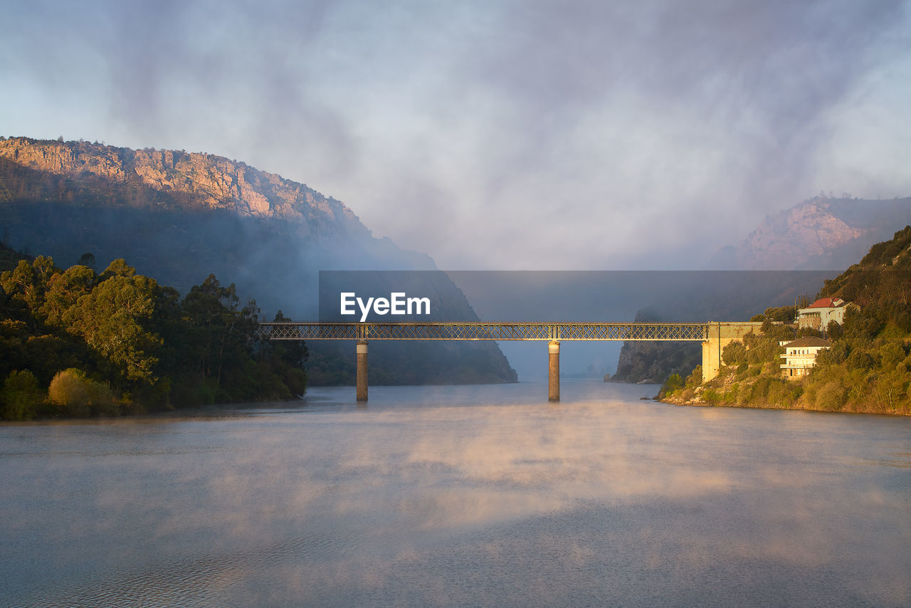 Portas de rodao landscape in vila velha de rodao with a beautiful bridge at sunrise, in portugal