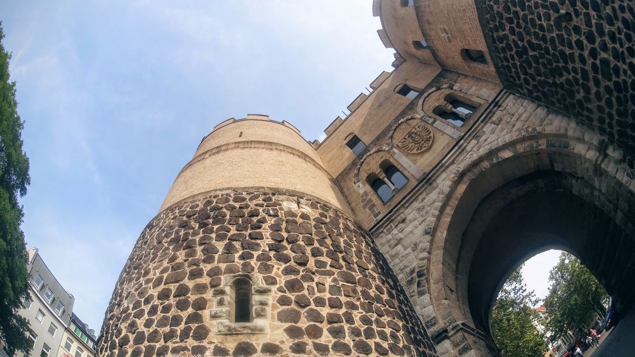 LOW ANGLE VIEW OF HISTORICAL BUILDING