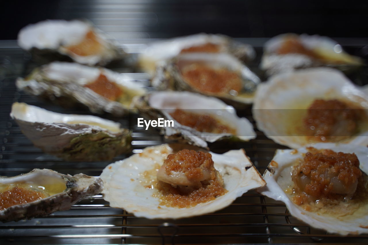CLOSE-UP OF FOOD ON TABLE